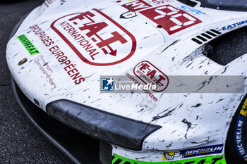 2024-09-15 - 99 TINCKNELL Harry (gbr), JANI Neel (swi), ANDLAUER Julien (fra), Proton Competition, Porsche 963 #99, Hypercar, ambiance parc fermé during the 2024 6 Hours of Fuji, 7th round of the 2024 FIA World Endurance Championship, from September 13 to 15, 2024 on the Fuji Speedway in Oyama, Shizuoka, Japan - FIA WEC - 6 HOURS OF FUJI 2024 - ENDURANCE - MOTORS