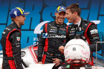 2024-09-15 - 06 ESTRE Kevin (fra), LOTTERER André (ger), VANTHOOR Laurens (bel), Porsche Penske Motorsport, Porsche 963 #06, Hypercar, podium, portrait, during the 2024 6 Hours of Fuji, 7th round of the 2024 FIA World Endurance Championship, from September 13 to 15, 2024 on the Fuji Speedway in Oyama, Shizuoka, Japan - FIA WEC - 6 HOURS OF FUJI 2024 - ENDURANCE - MOTORS