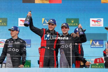 2024-09-15 - VANTHOOR Dries (bel), BMW M Team WRT, BMW Hybrid V8, portrait, VANTHOOR Laurens (bel), Porsche Penske Motorsport, Porsche 936, portrait, podium, portrait during the 2024 6 Hours of Fuji, 7th round of the 2024 FIA World Endurance Championship, from September 13 to 15, 2024 on the Fuji Speedway in Oyama, Shizuoka, Japan - FIA WEC - 6 HOURS OF FUJI 2024 - ENDURANCE - MOTORS