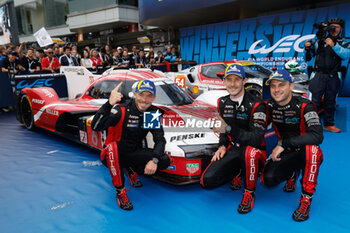 2024-09-15 - 06 ESTRE Kevin (fra), LOTTERER André (ger), VANTHOOR Laurens (bel), Porsche Penske Motorsport, Porsche 963 #06, Hypercar, podium, portrait, during the 2024 6 Hours of Fuji, 7th round of the 2024 FIA World Endurance Championship, from September 13 to 15, 2024 on the Fuji Speedway in Oyama, Shizuoka, Japan - FIA WEC - 6 HOURS OF FUJI 2024 - ENDURANCE - MOTORS