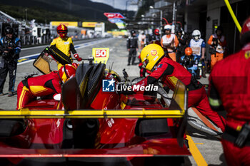 2024-09-15 - 50 FUOCO Antonio (ita), MOLINA Miguel (spa), NIELSEN Nicklas (dnk), Ferrari AF Corse, Ferrari 499P #50, Hypercar, pitstop, arrêt aux stands during the 2024 6 Hours of Fuji, 7th round of the 2024 FIA World Endurance Championship, from September 13 to 15, 2024 on the Fuji Speedway in Oyama, Shizuoka, Japan - FIA WEC - 6 HOURS OF FUJI 2024 - ENDURANCE - MOTORS