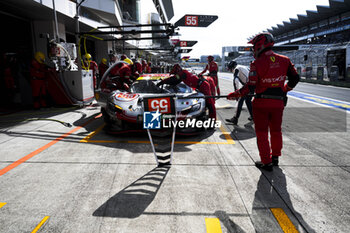 2024-09-15 - 55 HERIAU François (fra), MANN Simon (usa), ROVERA Alessio (ita), Vista AF Corse, Ferrari 296 GT3 #55, LM GT3, pitstop, arrêt aux stands during the 2024 6 Hours of Fuji, 7th round of the 2024 FIA World Endurance Championship, from September 13 to 15, 2024 on the Fuji Speedway in Oyama, Shizuoka, Japan - FIA WEC - 6 HOURS OF FUJI 2024 - ENDURANCE - MOTORS