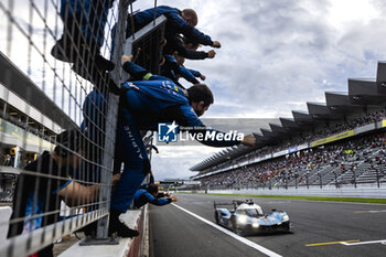 2024-09-15 - 36 VAXIVIERE Matthieu (fra), SCHUMACHER Mick (ger), LAPIERRE Nicolas (fra), Alpine Endurance Team, Alpine A424 #36, Hypercar, action, podium during the 2024 6 Hours of Fuji, 7th round of the 2024 FIA World Endurance Championship, from September 13 to 15, 2024 on the Fuji Speedway in Oyama, Shizuoka, Japan - FIA WEC - 6 HOURS OF FUJI 2024 - ENDURANCE - MOTORS