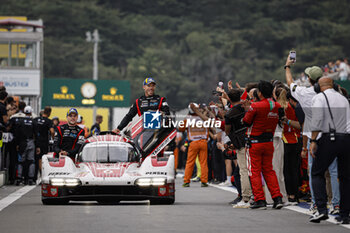 2024-09-15 - 06 ESTRE Kevin (fra), LOTTERER André (ger), VANTHOOR Laurens (bel), Porsche Penske Motorsport, Porsche 963 #06, Hypercar, victoire during the 2024 6 Hours of Fuji, 7th round of the 2024 FIA World Endurance Championship, from September 13 to 15, 2024 on the Fuji Speedway in Oyama, Shizuoka, Japan - FIA WEC - 6 HOURS OF FUJI 2024 - ENDURANCE - MOTORS