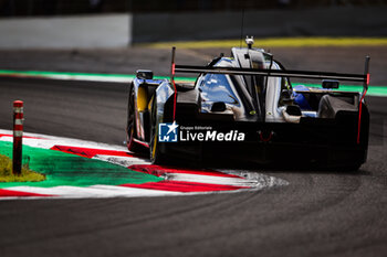 2024-09-15 - 02 BAMBER Earl (nzl), LYNN Alex (gbr), Cadillac Racing #02, Hypercar, action during the 2024 6 Hours of Fuji, 7th round of the 2024 FIA World Endurance Championship, from September 13 to 15, 2024 on the Fuji Speedway in Oyama, Shizuoka, Japan - FIA WEC - 6 HOURS OF FUJI 2024 - ENDURANCE - MOTORS