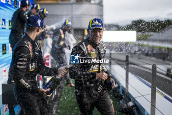 2024-09-15 - BUTTON Jenson (gbr), Hertz Team Jota, Porsche 963, portrait during the 2024 6 Hours of Fuji, 7th round of the 2024 FIA World Endurance Championship, from September 13 to 15, 2024 on the Fuji Speedway in Oyama, Shizuoka, Japan - FIA WEC - 6 HOURS OF FUJI 2024 - ENDURANCE - MOTORS