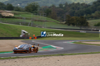 2024-09-27 - Michael WAINWRIGHT (FRA),Riccardo PERA (ITA),Davide RIGON (ITA) of a team GR RACING on a Ferrari 296 LMGT3 in action during a free practice 1 of ELMS in Mugello - ELMS - 4 HOURS OF MUGELLO - ENDURANCE - MOTORS