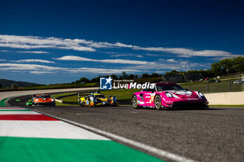 2024-09-29 - 85 BOVY Sarah (bel), FREY Rahel (swi), GATTING Michelle (dnk), Iron Dames, Lamborghini Huracan LMGT3 Evo2, action during the 4 Hours of Mugello 2024, 5th round of the 2024 European Le Mans Series on the Mugello Circuit from September 26 to 29, 2024 in Scarperia e San Piero, Italy - AUTO - ELMS - 4 HOURS OF MUGELLO 2024 - ENDURANCE - MOTORS