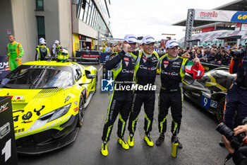 2024-09-29 - 57 KIMURA Takeshi (jpn), MASSON Esteban (fra), SERRA Daniel (bra), Kessel Racing, Ferrari 296 LMGT3, celebration portrait during the 4 Hours of Mugello 2024, 5th round of the 2024 European Le Mans Series on the Mugello Circuit from September 26 to 29, 2024 in Scarperia e San Piero, Italy - AUTO - ELMS - 4 HOURS OF MUGELLO 2024 - ENDURANCE - MOTORS