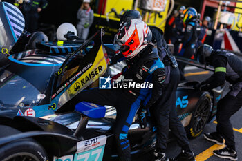 2024-09-29 - BINDER René (aut), Proton Competition, Oreca 07 - Gibson, portrait during the 4 Hours of Mugello 2024, 5th round of the 2024 European Le Mans Series on the Mugello Circuit from September 26 to 29, 2024 in Scarperia e San Piero, Italy - AUTO - ELMS - 4 HOURS OF MUGELLO 2024 - ENDURANCE - MOTORS