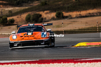 2024-10-18 - 60 SCHIAVONI Claudio (swi), CRESSONI Matteo (ita), ANDLAUER Julien (fra), Proton Competition, Porsche 911 GT3 R LMGT3, action during the 4 Hours of Portimao 2024, 6th round of the 2024 European Le Mans Series on the Algarve International Circuit from October 16 to 19, 2024 in Portimao, Portugal - AUTO - ELMS - 4 HOURS OF PORTIMAO 2024 - ENDURANCE - MOTORS