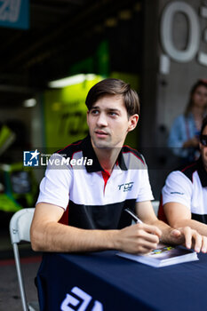 2024-10-19 - SAUCY Grégoire (swi), Richard Mille by TDS, Oreca 07 - Gibson, portrait during the 4 Hours of Portimao 2024, 6th round of the 2024 European Le Mans Series on the Algarve International Circuit from October 16 to 19, 2024 in Portimao, Portugal - AUTO - ELMS - 4 HOURS OF PORTIMAO 2024 - ENDURANCE - MOTORS