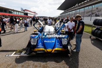 2024-10-19 - 28 PINO Nico (chl), DE GERUS Reshad (fra), VAN UITERT Job (nld), IDEC Sport, Oreca 07 - Gibson, grid during the 4 Hours of Portimao 2024, 6th round of the 2024 European Le Mans Series on the Algarve International Circuit from October 16 to 19, 2024 in Portimao, Portugal - AUTO - ELMS - 4 HOURS OF PORTIMAO 2024 - ENDURANCE - MOTORS