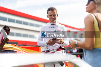 2024-10-19 - YELLOLY Nick (gbr), Nielsen Racing, Oreca 07 - Gibson, portrait during the 4 Hours of Portimao 2024, 6th round of the 2024 European Le Mans Series on the Algarve International Circuit from October 16 to 19, 2024 in Portimao, Portugal - AUTO - ELMS - 4 HOURS OF PORTIMAO 2024 - ENDURANCE - MOTORS