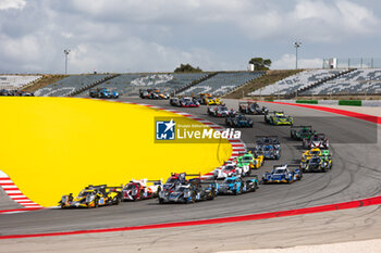 2024-10-19 - Start during the 4 Hours of Portimao 2024, 6th round of the 2024 European Le Mans Series on the Algarve International Circuit from October 16 to 19, 2024 in Portimao, Portugal - AUTO - ELMS - 4 HOURS OF PORTIMAO 2024 - ENDURANCE - MOTORS