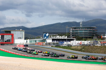 2024-10-19 - Start during the 4 Hours of Portimao 2024, 6th round of the 2024 European Le Mans Series on the Algarve International Circuit from October 16 to 19, 2024 in Portimao, Portugal - AUTO - ELMS - 4 HOURS OF PORTIMAO 2024 - ENDURANCE - MOTORS