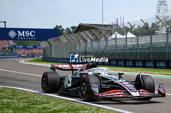 2024-05-19 - Nicolas Nico Hulkenberg Haas Formula LLC MoneyGram Haas F1 Team - FORMULA 1 MSC CRUISES GRAN PREMIO DELL'EMILIA-ROMAGNA 2024 - RACE - FORMULA 1 - MOTORS