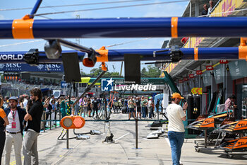 2024-05-19 - Pitwalk of Autodromo Internazionale Enzo e Dino Ferrari - FORMULA 1 MSC CRUISES GRAN PREMIO DELL'EMILIA-ROMAGNA 2024 - RACE - FORMULA 1 - MOTORS