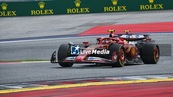 2024-06-30 - N°55 Carlos Sainz MEX Scuderia Ferrari - FORMULA 1 QATAR AIRWAYS AUSTRIAN GRAND PRIX 2024 - RACE - FORMULA 1 - MOTORS