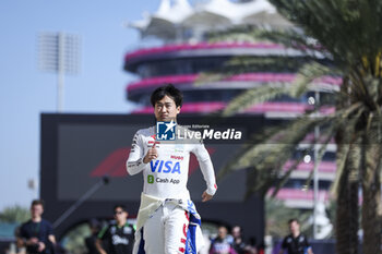 2024-02-21 - TSUNODA Yuki (jap), Visa Cash App RB F1 Team VCARB 01, portrait during the Formula 1 Aramco pre-season testing 2024 of the 2024 FIA Formula One World Championship from February 21 to 23, 2024 on the Bahrain International Circuit, in Sakhir, Bahrain - F1 - PRE-SEASON TESTING 2024 - BAHRAIN - FORMULA 1 - MOTORS