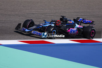 2024-02-21 - 31 OCON Esteban (fra), Alpine F1 Team A524, action during the Formula 1 Aramco pre-season testing 2024 of the 2024 FIA Formula One World Championship from February 21 to 23, 2024 on the Bahrain International Circuit, in Sakhir, Bahrain - F1 - PRE-SEASON TESTING 2024 - BAHRAIN - FORMULA 1 - MOTORS