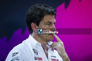 2024-02-21 - WOLFF Toto (aut), Team Principal & CEO of Mercedes AMG F1 Team, portrait in press conference during the Formula 1 Aramco pre-season testing 2024 of the 2024 FIA Formula One World Championship from February 21 to 23, 2024 on the Bahrain International Circuit, in Sakhir, Bahrain - F1 - PRE-SEASON TESTING 2024 - BAHRAIN - FORMULA 1 - MOTORS