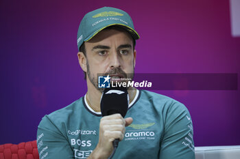2024-02-22 - ALONSO Fernando (spa), Aston Martin F1 Team AMR24, portrait, press conference during the Formula 1 Aramco pre-season testing 2024 of the 2024 FIA Formula One World Championship from February 21 to 23, 2024 on the Bahrain International Circuit, in Sakhir, Bahrain - F1 - PRE-SEASON TESTING 2024 - BAHRAIN - FORMULA 1 - MOTORS