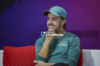 2024-02-22 - ALONSO Fernando (spa), Aston Martin F1 Team AMR24, portrait, press conference during the Formula 1 Aramco pre-season testing 2024 of the 2024 FIA Formula One World Championship from February 21 to 23, 2024 on the Bahrain International Circuit, in Sakhir, Bahrain - F1 - PRE-SEASON TESTING 2024 - BAHRAIN - FORMULA 1 - MOTORS
