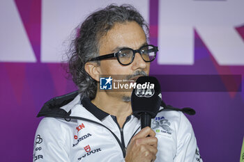 2024-02-22 - MEKIES Laurent (fra), Team Principal of Visa Cash App RB F1 Team, portrait, press conference during the Formula 1 Aramco pre-season testing 2024 of the 2024 FIA Formula One World Championship from February 21 to 23, 2024 on the Bahrain International Circuit, in Sakhir, Bahrain - F1 - PRE-SEASON TESTING 2024 - BAHRAIN - FORMULA 1 - MOTORS