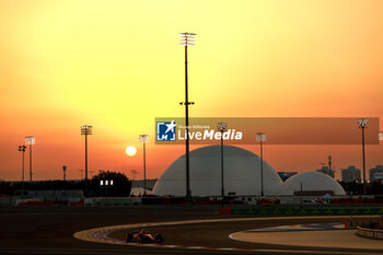 2024-02-22 - 55 SAINZ Carlos (spa), Scuderia Ferrari SF-24, action during the Formula 1 Aramco pre-season testing 2024 of the 2024 FIA Formula One World Championship from February 21 to 23, 2024 on the Bahrain International Circuit, in Sakhir, Bahrain - F1 - PRE-SEASON TESTING 2024 - BAHRAIN - FORMULA 1 - MOTORS