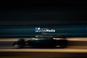 2024-02-22 - 18 STROLL Lance (can), Aston Martin F1 Team AMR24, action during the Formula 1 Aramco pre-season testing 2024 of the 2024 FIA Formula One World Championship from February 21 to 23, 2024 on the Bahrain International Circuit, in Sakhir, Bahrain - F1 - PRE-SEASON TESTING 2024 - BAHRAIN - FORMULA 1 - MOTORS