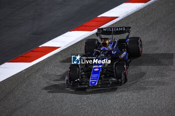 2024-02-23 - 23 ALBON Alexander (tha), Williams Racing FW45, action during the Formula 1 Aramco pre-season testing 2024 of the 2024 FIA Formula One World Championship from February 21 to 23, 2024 on the Bahrain International Circuit, in Sakhir, Bahrain - F1 - PRE-SEASON TESTING 2024 - BAHRAIN - FORMULA 1 - MOTORS