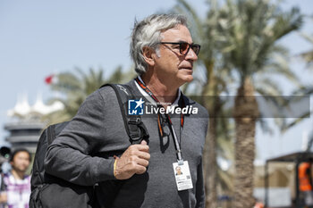 2024-02-28 - Carlos Sainz Senior (spa), portrait during the Formula 1 Gulf Air Bahrain Grand Prix 2024, 1st round of the 2024 FIA Formula One World Championship from February 29 to March 2, 2024 on the Bahrain International Circuit, in Sakhir, Bahrain - F1 - BAHRAIN GRAND PRIX 2024 - FORMULA 1 - MOTORS