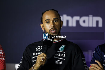 2024-02-28 - HAMILTON Lewis (gbr), Mercedes AMG F1 Team W15, press conference portrait during the Formula 1 Gulf Air Bahrain Grand Prix 2024, 1st round of the 2024 FIA Formula One World Championship from February 29 to March 2, 2024 on the Bahrain International Circuit, in Sakhir, Bahrain - F1 - BAHRAIN GRAND PRIX 2024 - FORMULA 1 - MOTORS