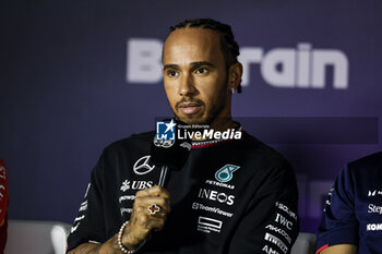 2024-02-28 - HAMILTON Lewis (gbr), Mercedes AMG F1 Team W15, portrait press conference during the Formula 1 Gulf Air Bahrain Grand Prix 2024, 1st round of the 2024 FIA Formula One World Championship from February 29 to March 2, 2024 on the Bahrain International Circuit, in Sakhir, Bahrain - F1 - BAHRAIN GRAND PRIX 2024 - FORMULA 1 - MOTORS