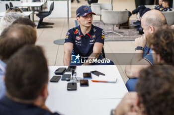 2024-02-28 - VERSTAPPEN Max (ned), Red Bull Racing RB20, portrait during the Formula 1 Gulf Air Bahrain Grand Prix 2024, 1st round of the 2024 FIA Formula One World Championship from February 29 to March 2, 2024 on the Bahrain International Circuit, in Sakhir, Bahrain - F1 - BAHRAIN GRAND PRIX 2024 - FORMULA 1 - MOTORS