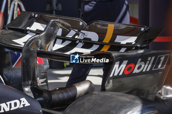 2024-02-29 - Red Bull Racing RB20, mechanical detail rear wing aerodynamism, aerodynamic, aerodynamics during the Formula 1 Gulf Air Bahrain Grand Prix 2024, 1st round of the 2024 FIA Formula One World Championship from February 29 to March 2, 2024 on the Bahrain International Circuit, in Sakhir, Bahrain - F1 - BAHRAIN GRAND PRIX 2024 - FORMULA 1 - MOTORS