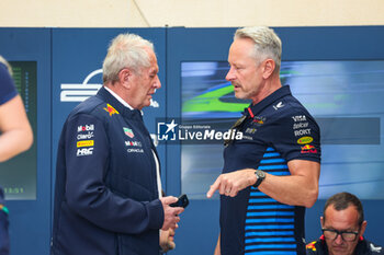 2024-03-01 - MARKO Helmut (aut), Drivers’ Manager of Red Bull Racing, WHEATLEY Jonathan (gbr), Team Manager of Red Bull Racing, portrait, during the Formula 1 Gulf Air Bahrain Grand Prix 2024, 1st round of the 2024 FIA Formula One World Championship from February 29 to March 2, 2024 on the Bahrain International Circuit, in Sakhir, Bahrain - F1 - BAHRAIN GRAND PRIX 2024 - FORMULA 1 - MOTORS