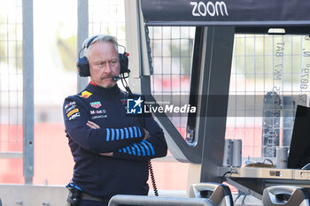 2024-03-01 - WHEATLEY Jonathan (gbr), Team Manager of Red Bull Racing, portrait during the Formula 1 Gulf Air Bahrain Grand Prix 2024, 1st round of the 2024 FIA Formula One World Championship from February 29 to March 2, 2024 on the Bahrain International Circuit, in Sakhir, Bahrain - F1 - BAHRAIN GRAND PRIX 2024 - FORMULA 1 - MOTORS