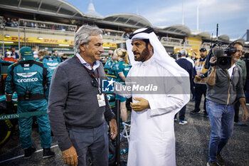 2024-03-02 - SAINZ Carlos Sr. (spa) and BEN SULAYEM Mohammed (uae), President of the FIA, portrait, starting grid during the Formula 1 Gulf Air Bahrain Grand Prix 2024, 1st round of the 2024 FIA Formula One World Championship from February 29 to March 2, 2024 on the Bahrain International Circuit, in Sakhir, Bahrain - F1 - BAHRAIN GRAND PRIX 2024 - FORMULA 1 - MOTORS
