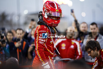 2024-03-02 - LECLERC Charles (mco), Scuderia Ferrari SF-24, portrait, starting grid during the Formula 1 Gulf Air Bahrain Grand Prix 2024, 1st round of the 2024 FIA Formula One World Championship from February 29 to March 2, 2024 on the Bahrain International Circuit, in Sakhir, Bahrain - F1 - BAHRAIN GRAND PRIX 2024 - FORMULA 1 - MOTORS