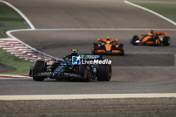 2024-03-02 - 14 ALONSO Fernando (spa), Aston Martin F1 Team AMR24, action during the Formula 1 Gulf Air Bahrain Grand Prix 2024, 1st round of the 2024 FIA Formula One World Championship from February 29 to March 2, 2024 on the Bahrain International Circuit, in Sakhir, Bahrain - F1 - BAHRAIN GRAND PRIX 2024 - FORMULA 1 - MOTORS