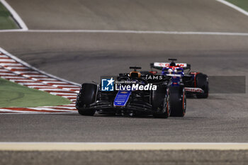 2024-03-02 - 23 ALBON Alexander (tha), Williams Racing FW45, action during the Formula 1 Gulf Air Bahrain Grand Prix 2024, 1st round of the 2024 FIA Formula One World Championship from February 29 to March 2, 2024 on the Bahrain International Circuit, in Sakhir, Bahrain - F1 - BAHRAIN GRAND PRIX 2024 - FORMULA 1 - MOTORS