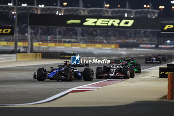 2024-03-02 - 23 ALBON Alexander (tha), Williams Racing FW45, action 20 MAGNUSSEN Kevin (den), Haas F1 Team VF-24 Ferrari, action during the Formula 1 Gulf Air Bahrain Grand Prix 2024, 1st round of the 2024 FIA Formula One World Championship from February 29 to March 2, 2024 on the Bahrain International Circuit, in Sakhir, Bahrain - F1 - BAHRAIN GRAND PRIX 2024 - FORMULA 1 - MOTORS