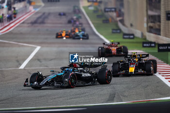2024-03-02 - 63 RUSSELL George (gbr), Mercedes AMG F1 Team W15, 11 PEREZ Sergio (mex), Red Bull Racing RB20, action during the Formula 1 Gulf Air Bahrain Grand Prix 2024, 1st round of the 2024 FIA Formula One World Championship from February 29 to March 2, 2024 on the Bahrain International Circuit, in Sakhir, Bahrain - F1 - BAHRAIN GRAND PRIX 2024 - FORMULA 1 - MOTORS
