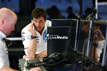 2024-03-02 - WOLFF Toto (aut), Team Principal & CEO of Mercedes AMG F1 Team, portrait during the Formula 1 Gulf Air Bahrain Grand Prix 2024, 1st round of the 2024 FIA Formula One World Championship from February 29 to March 2, 2024 on the Bahrain International Circuit, in Sakhir, Bahrain - F1 - BAHRAIN GRAND PRIX 2024 - FORMULA 1 - MOTORS