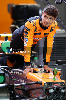2024-03-06 - NORRIS Lando (gbr), McLaren F1 Team MCL38, portrait during the Formula 1 STC Saudi Arabian Grand Prix 2024, 2nd round of the 2024 Formula One World Championship from March 7 to 9, 2024 on the Jeddah Corniche Circuit, in Jeddah, Saudi Arabia - F1 - SAUDI ARABIAN GRAND PRIX 2024 - FORMULA 1 - MOTORS
