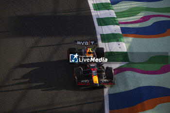 2024-03-07 - 11 PEREZ Sergio (mex), Red Bull Racing RB20, action during the Formula 1 STC Saudi Arabian Grand Prix 2024, 2nd round of the 2024 Formula One World Championship from March 7 to 9, 2024 on the Jeddah Corniche Circuit, in Jeddah, Saudi Arabia - F1 - SAUDI ARABIAN GRAND PRIX 2024 - FORMULA 1 - MOTORS