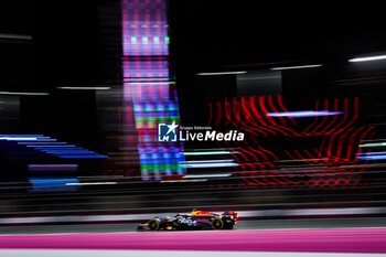 2024-03-07 - 11 PEREZ Sergio (mex), Red Bull Racing RB20, action during the Formula 1 STC Saudi Arabian Grand Prix 2024, 2nd round of the 2024 Formula One World Championship from March 7 to 9, 2024 on the Jeddah Corniche Circuit, in Jeddah, Saudi Arabia - F1 - SAUDI ARABIAN GRAND PRIX 2024 - FORMULA 1 - MOTORS