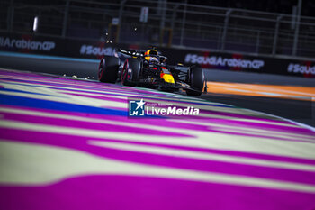 2024-03-08 - 01 VERSTAPPEN Max (nld), Red Bull Racing RB20, action during the Formula 1 STC Saudi Arabian Grand Prix 2024, 2nd round of the 2024 Formula One World Championship from March 7 to 9, 2024 on the Jeddah Corniche Circuit, in Jeddah, Saudi Arabia - F1 - SAUDI ARABIAN GRAND PRIX 2024 - FORMULA 1 - MOTORS